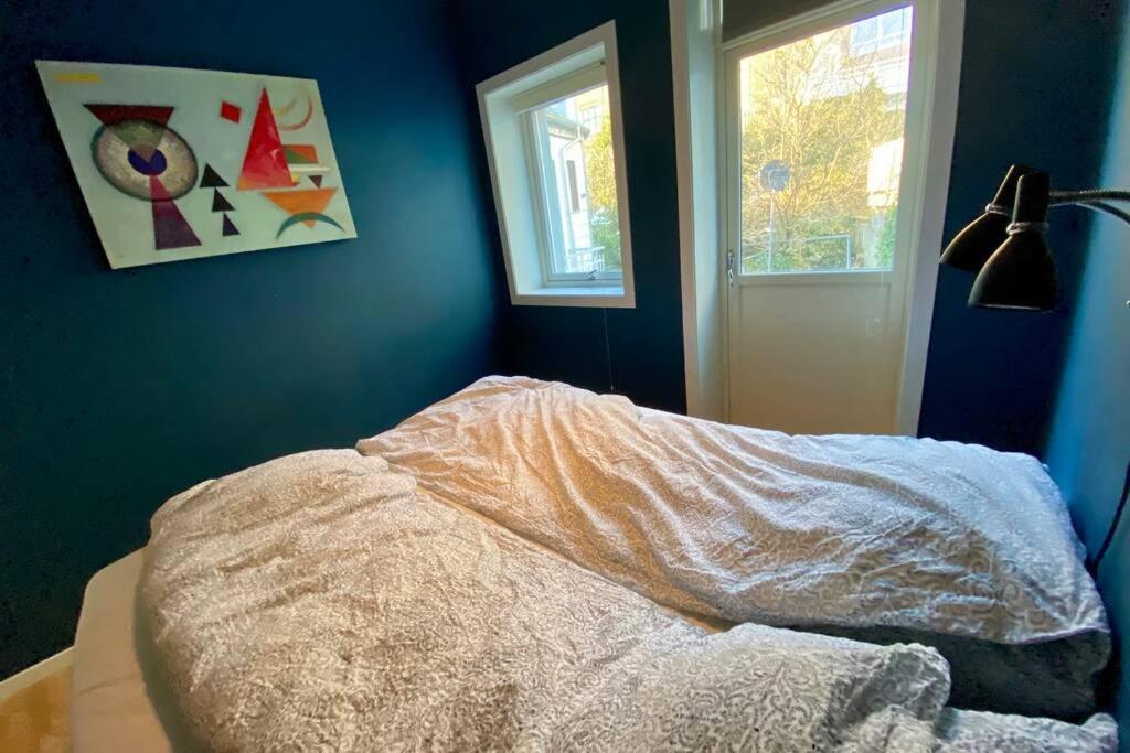 Nice And Central Apartment In Quiet Area オーレスン エクステリア 写真